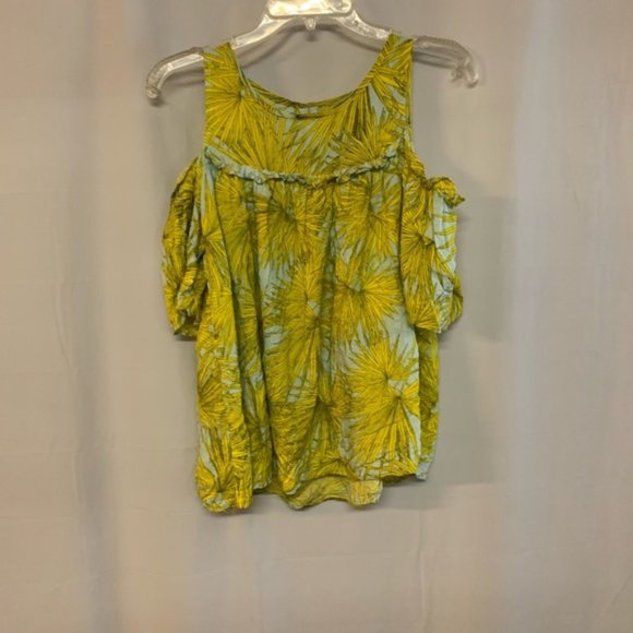 CLOSING SALE Tropical Print Cold Shoulder Blouse - Picture 4 of 5